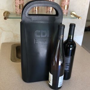 NWOT black vegan leather insulated 2 bottle wine carrier